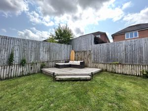 Photo 19- click for photo gallery